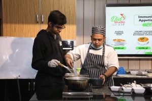 Chef Usama conducting workshop on “Immunity-Booster Appetizing Soups” at Diet Studio