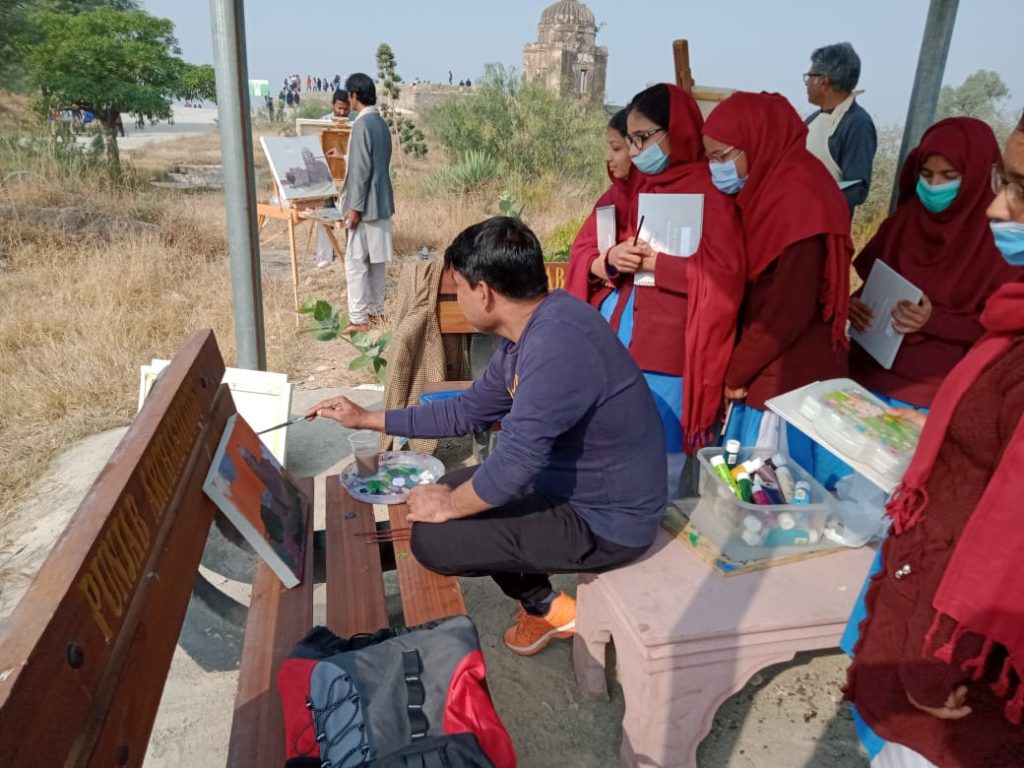 Plenaire Painting trip to Rohtas Fort by STFP