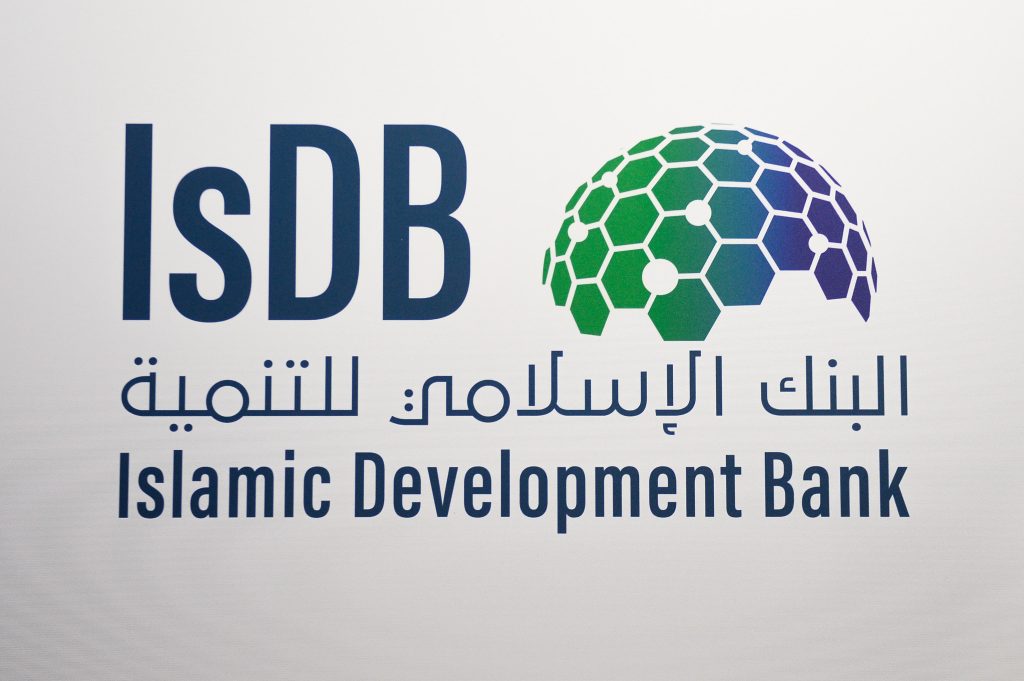 Islamic Bank to assist member nations in resolving food crisis
