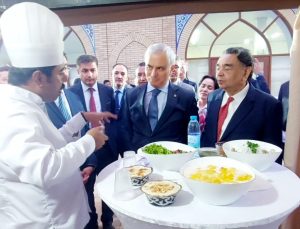 COTHM’s Chef Jahanzaib attracts tourists through traditional cuisines at cooking competition in Uzbekistan