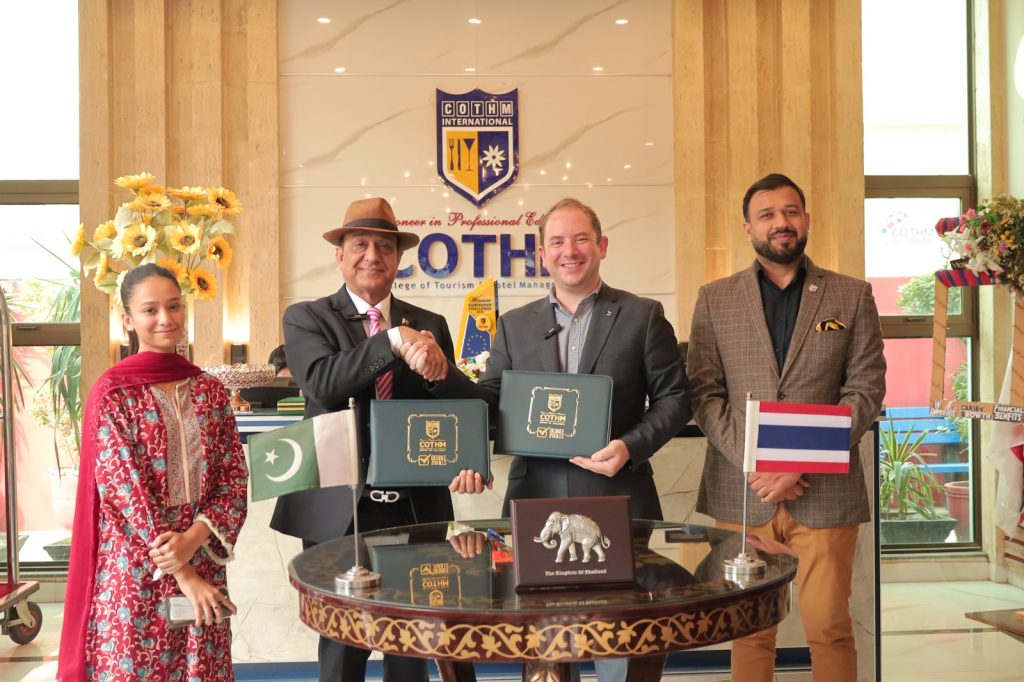 COTHM & Dusit Thani College Bangkok sign exclusive strategic partnership to open international opportunities for COTHM students